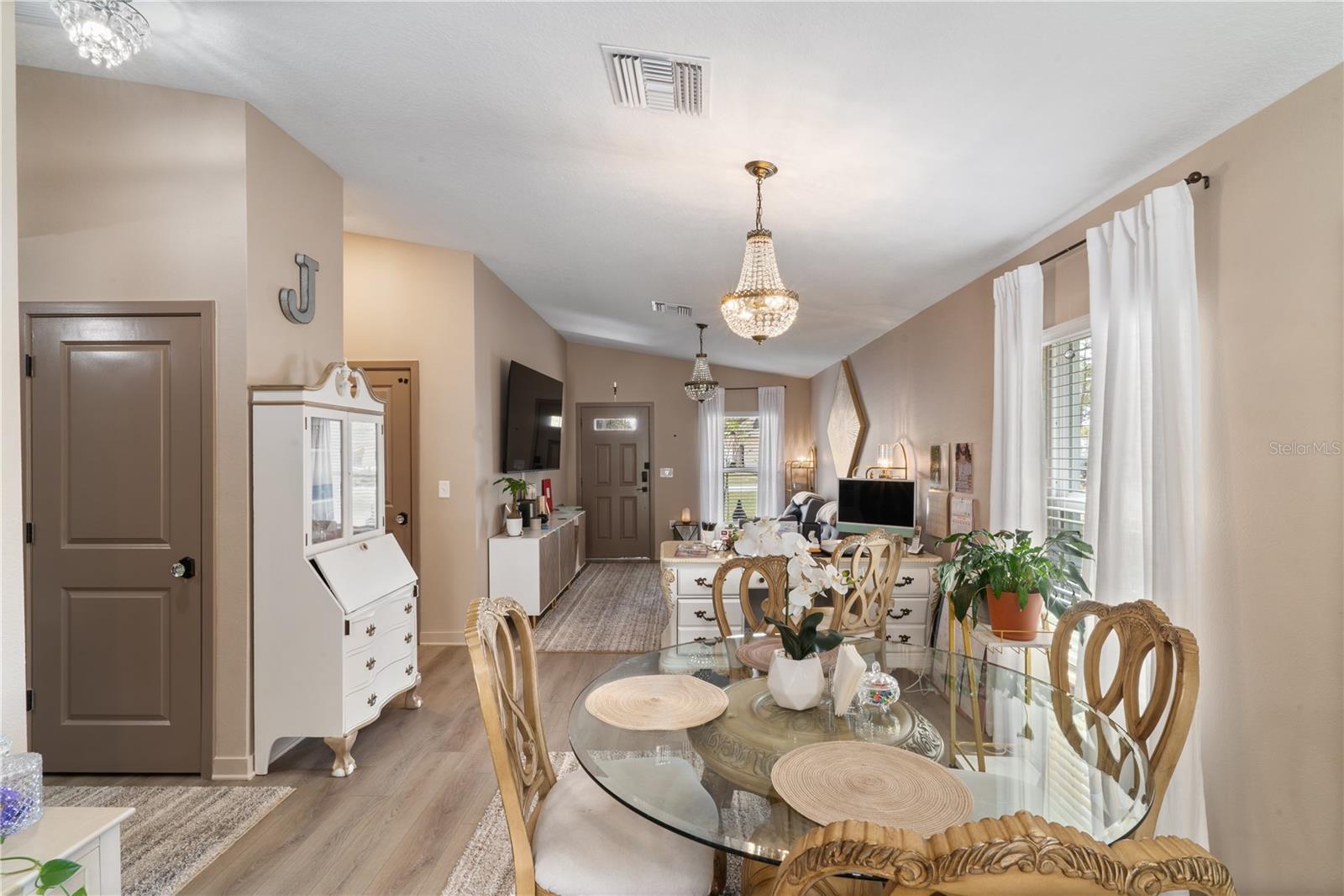 ROYAL HIGHLANDS, WEEKI WACHEE, FL, 34614