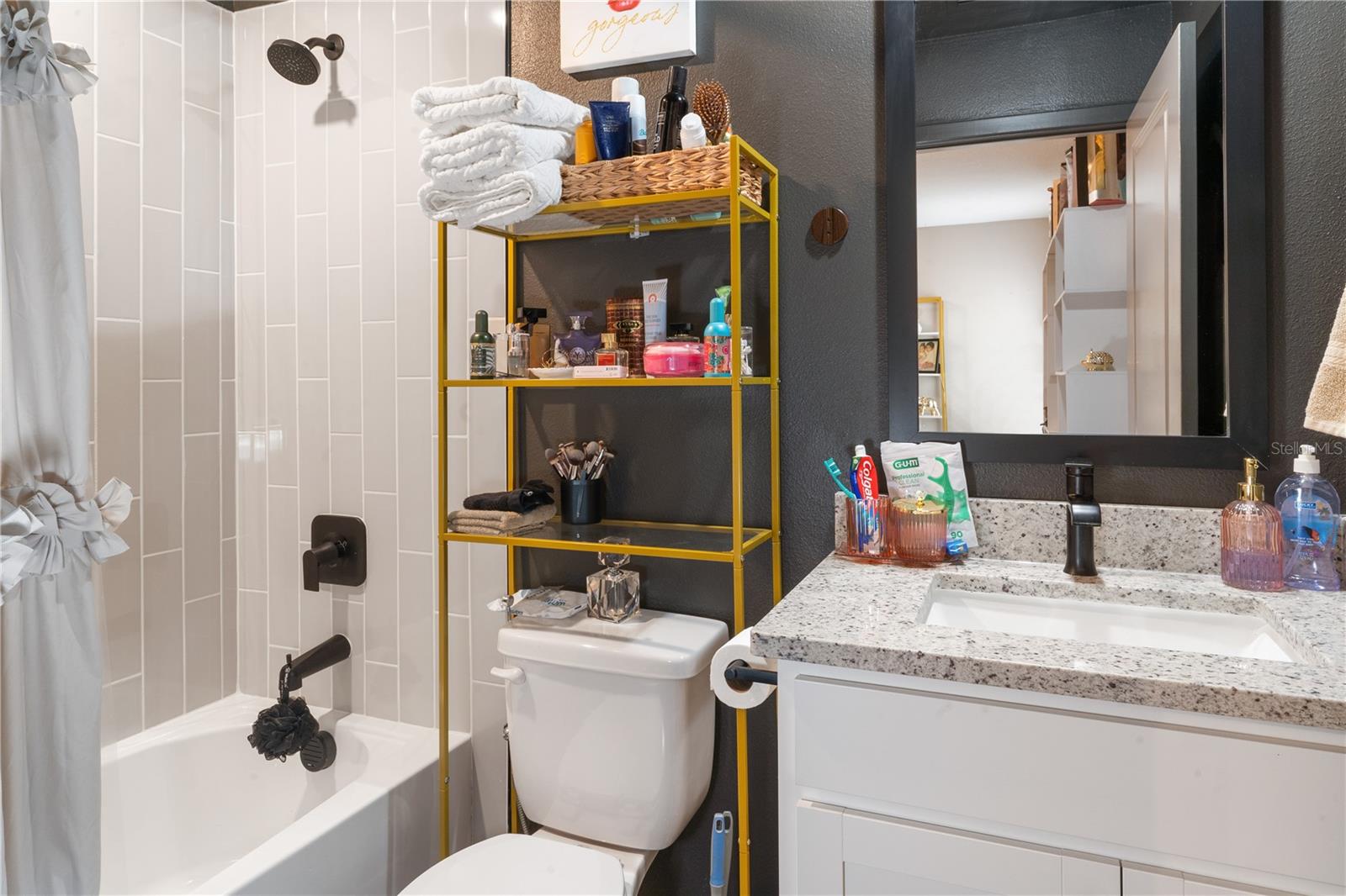 ROYAL HIGHLANDS, WEEKI WACHEE, FL, 34614