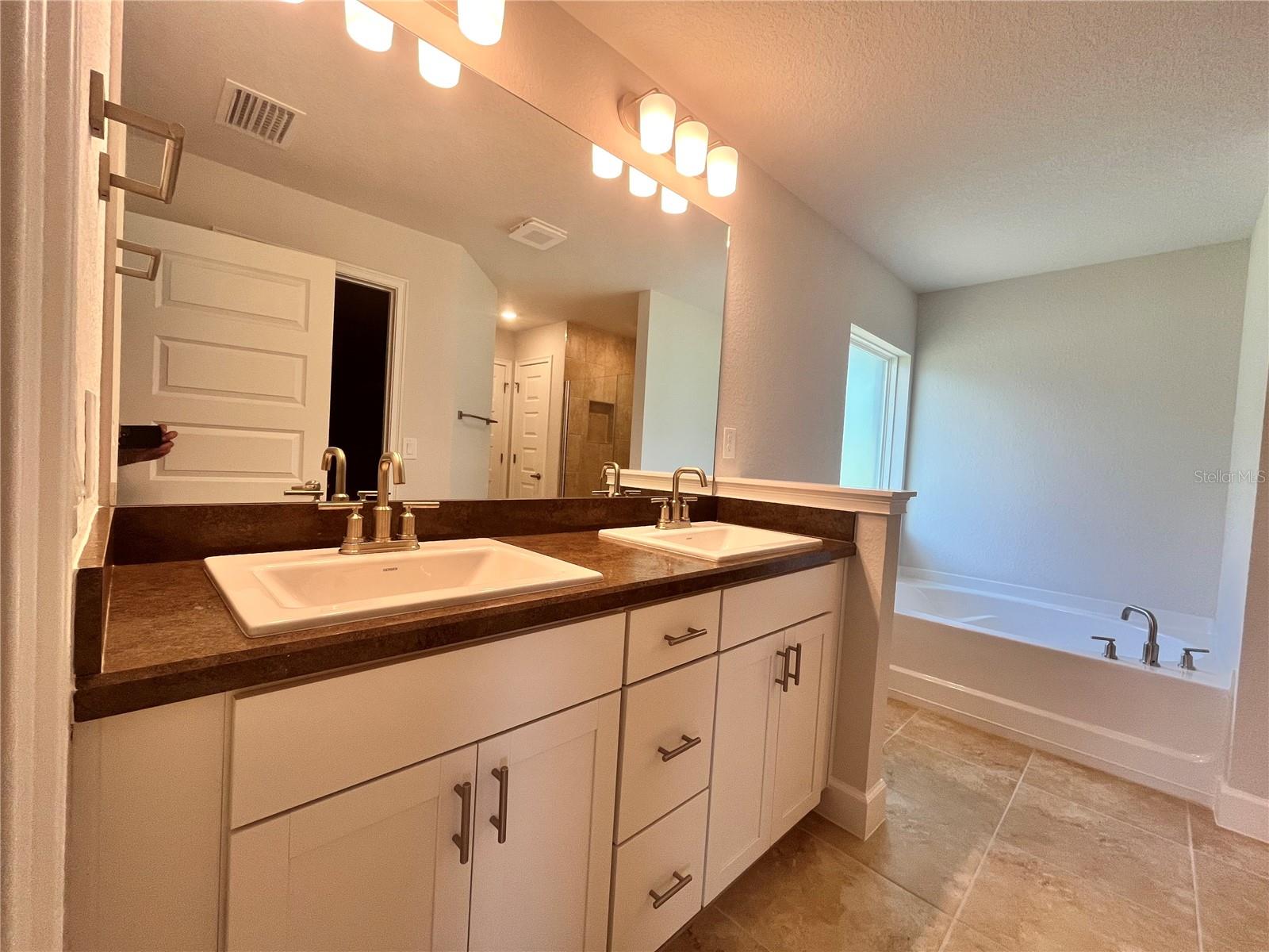 8808 SE 155TH PL, SUMMERFIELD, FL, 34491