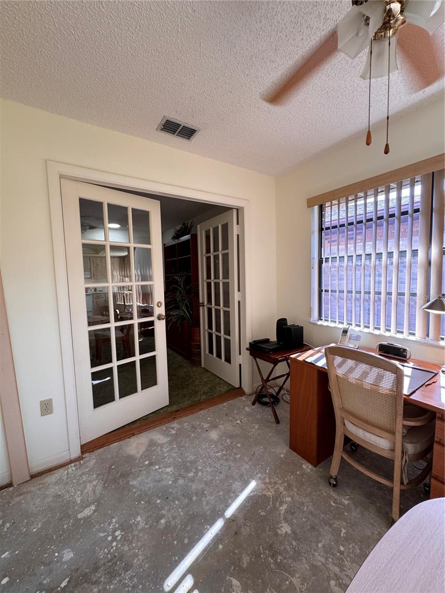 541 LAKE MYSTIC LN, LAKELAND, FL, 33813