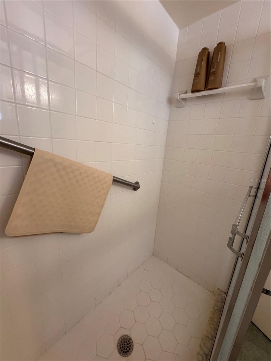 541 LAKE MYSTIC LN, LAKELAND, FL, 33813