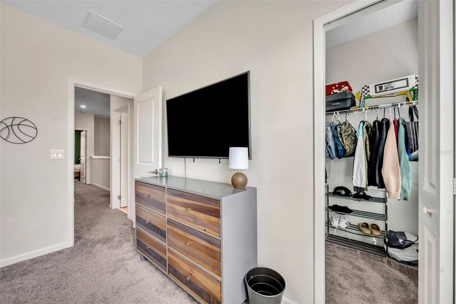 9389 TECUMSEH DR, ORLANDO, FL, 32825