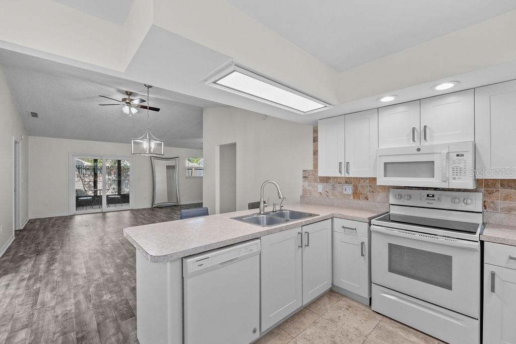 152 CHELSEA CT, DUNEDIN, FL, 34698