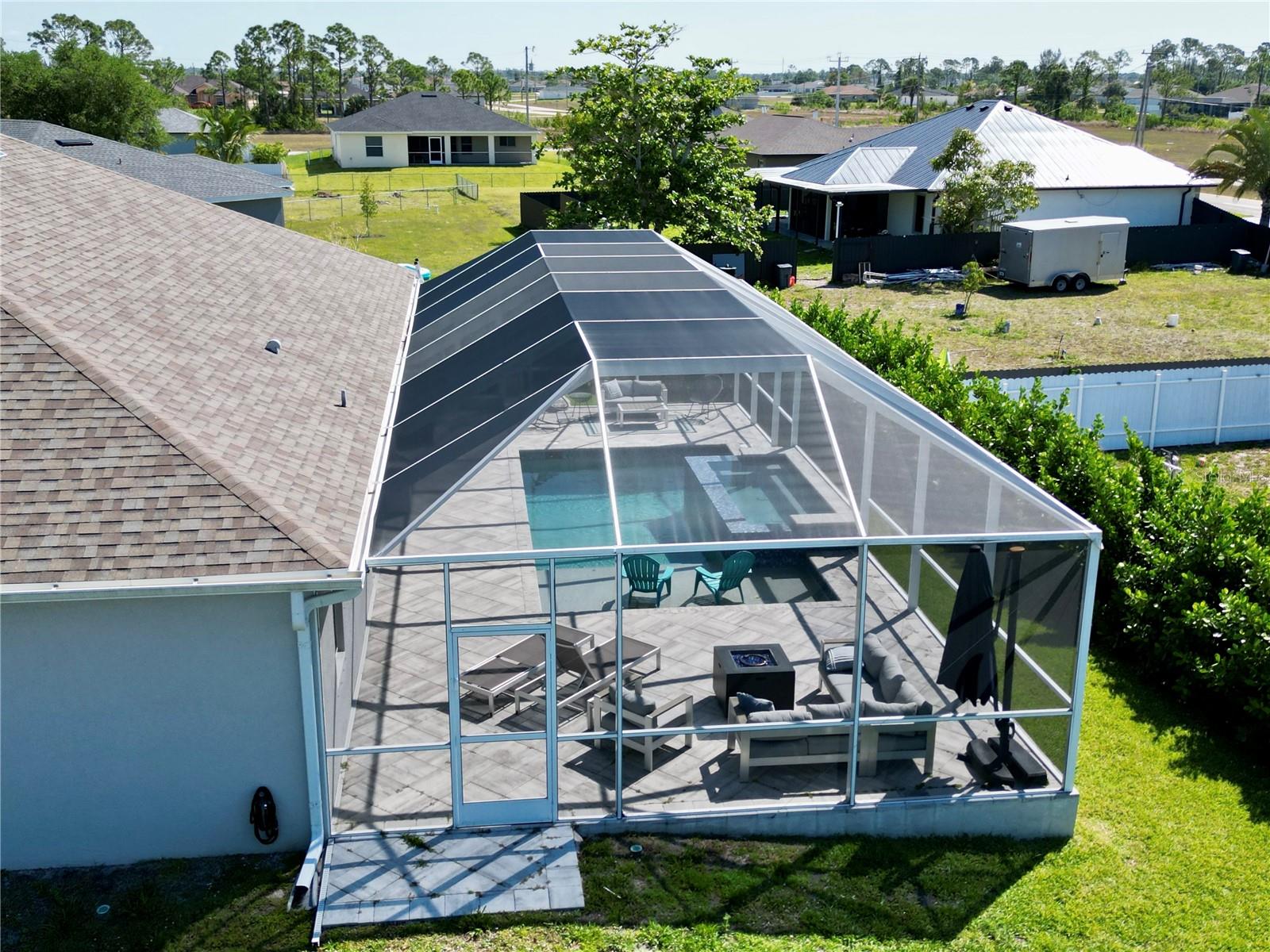 818 NE 38TH ST, CAPE CORAL, FL, 33909