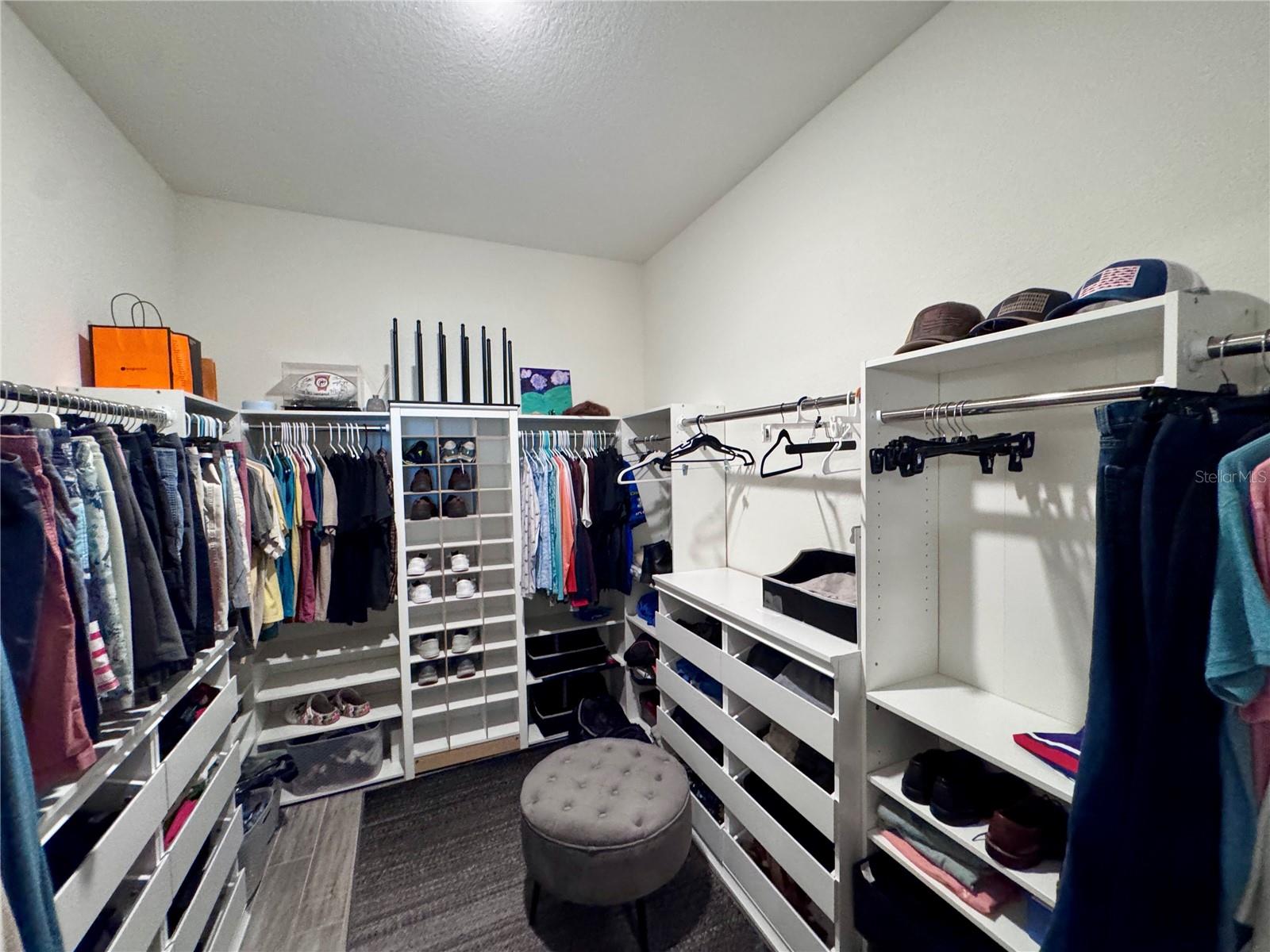 818 NE 38TH ST, CAPE CORAL, FL, 33909