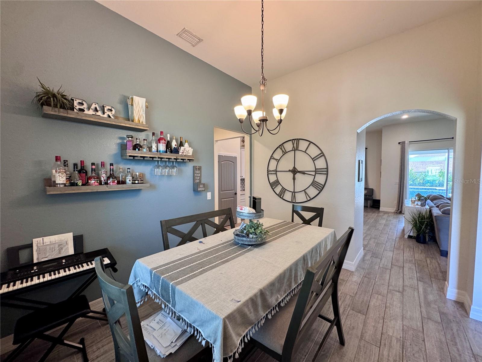 818 NE 38TH ST, CAPE CORAL, FL, 33909