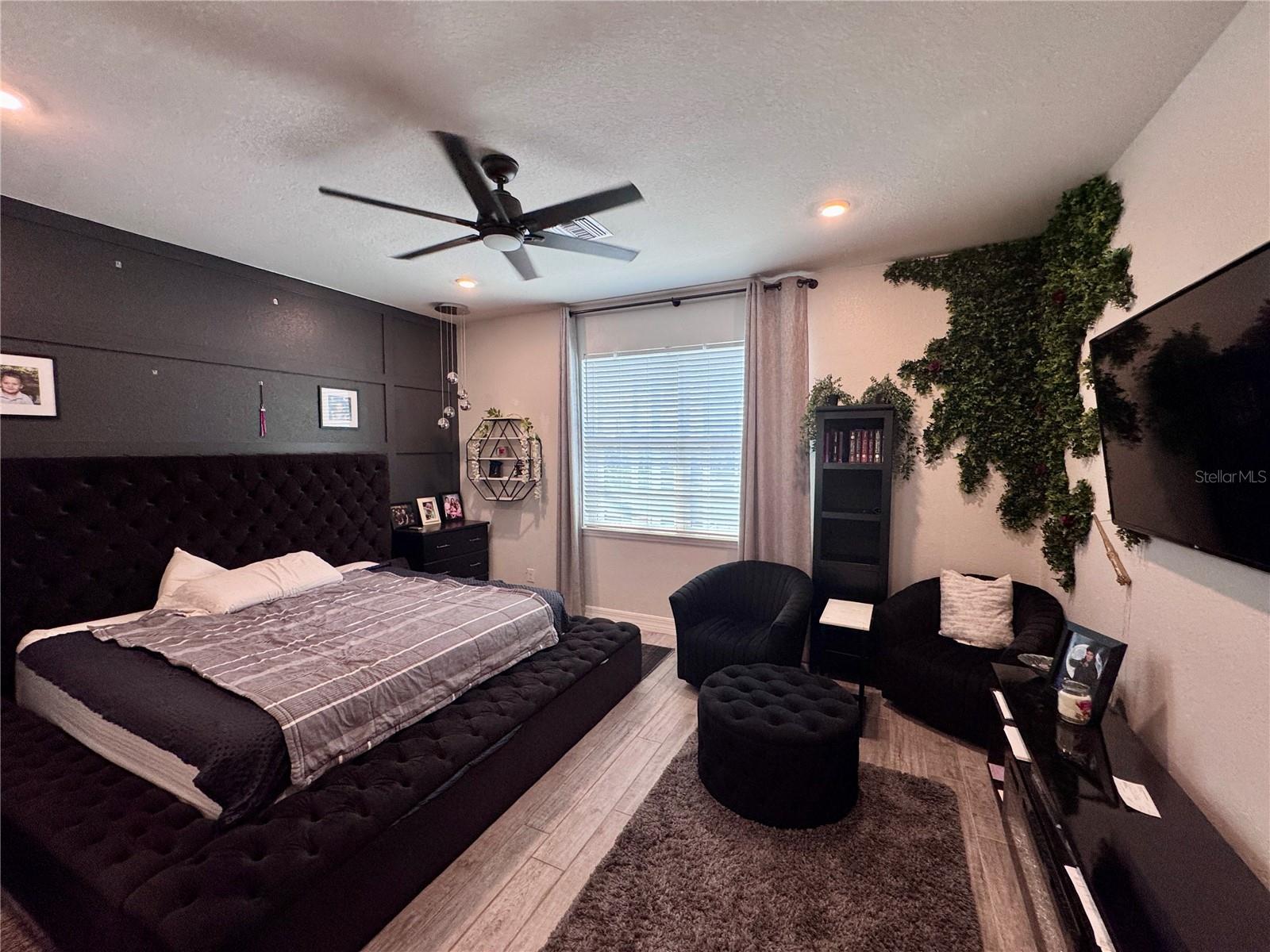 818 NE 38TH ST, CAPE CORAL, FL, 33909