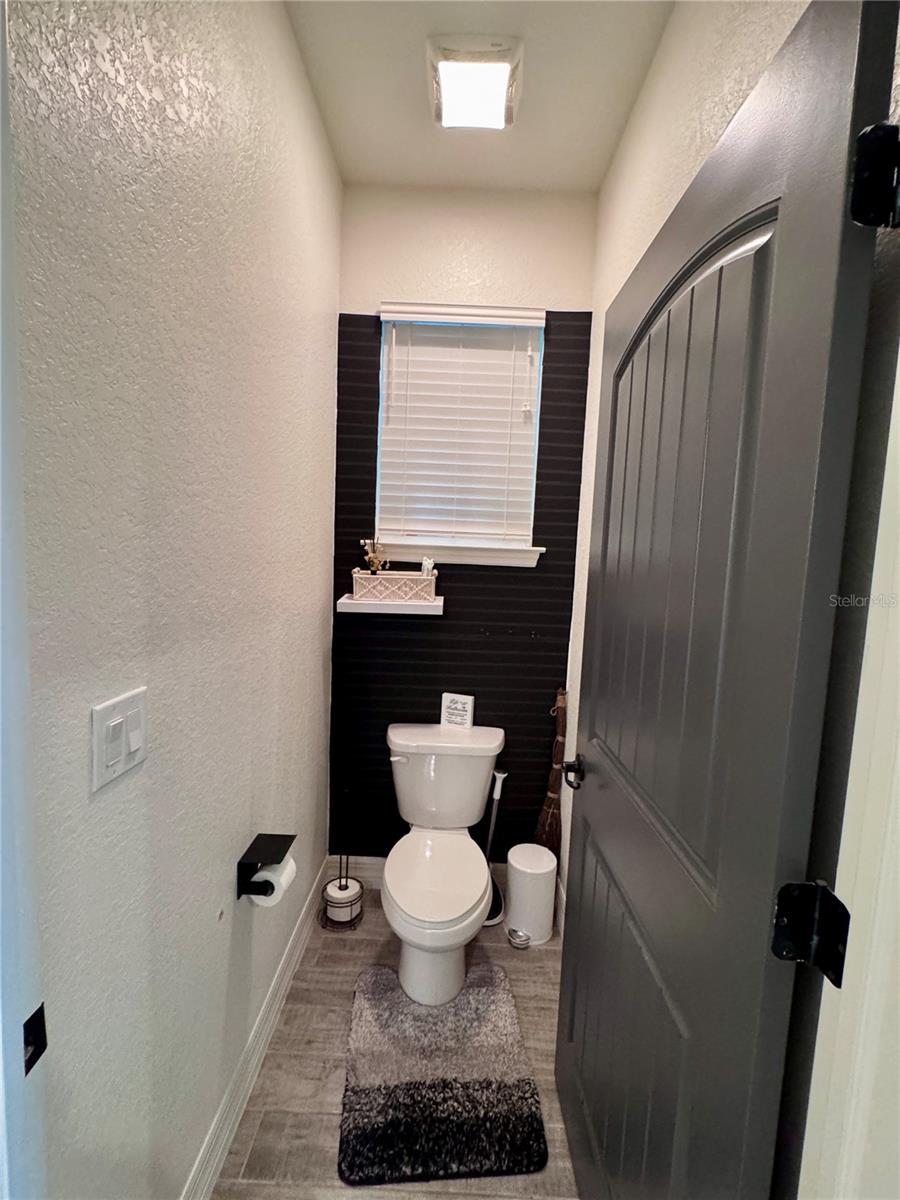 818 NE 38TH ST, CAPE CORAL, FL, 33909