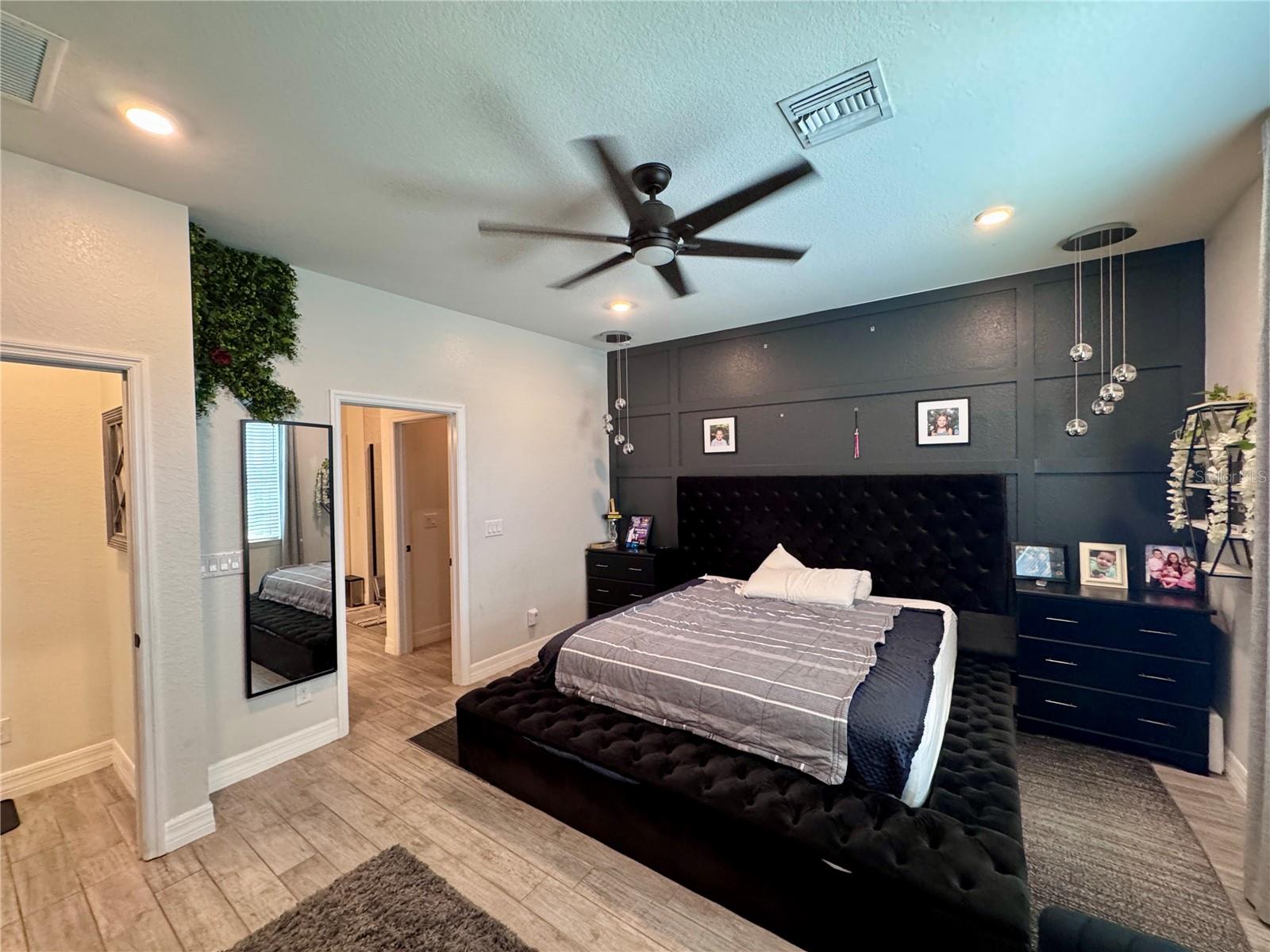 818 NE 38TH ST, CAPE CORAL, FL, 33909