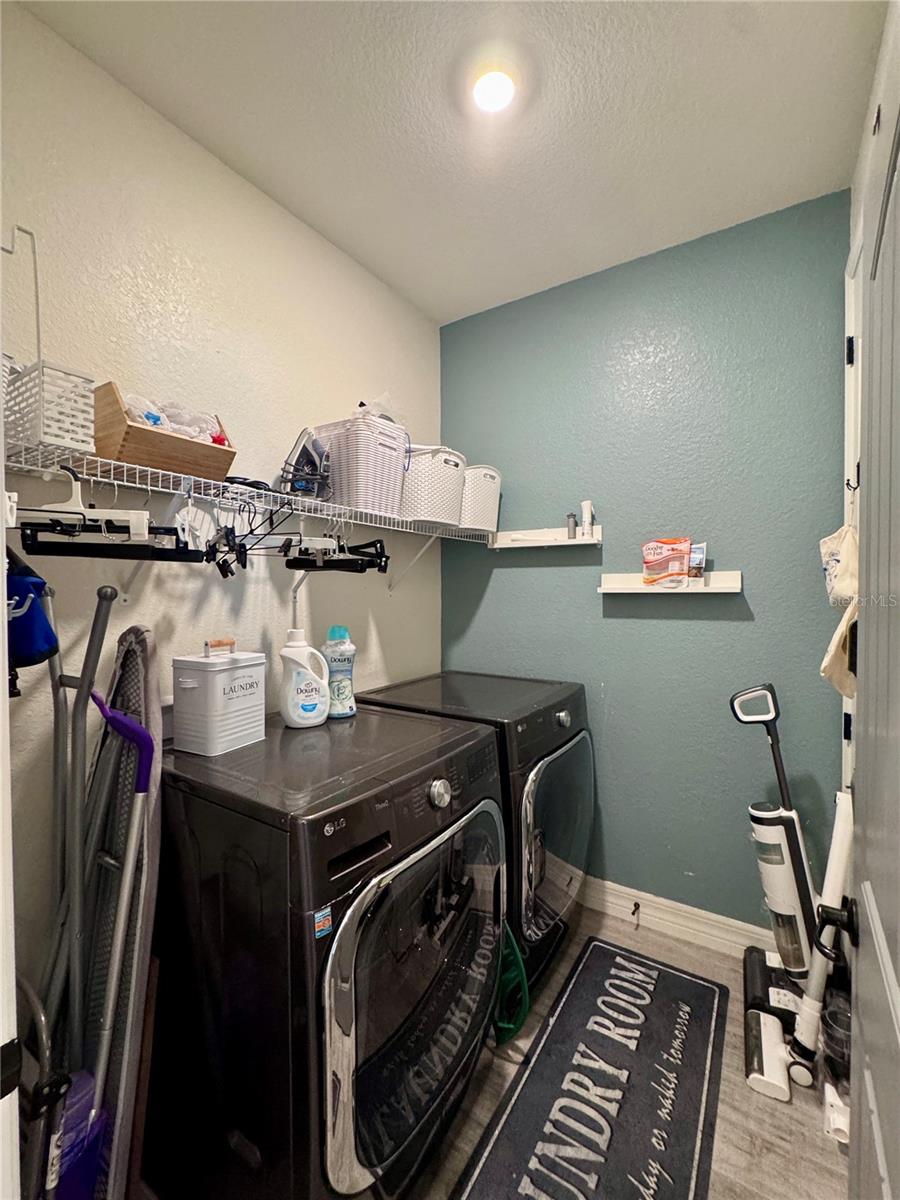 818 NE 38TH ST, CAPE CORAL, FL, 33909