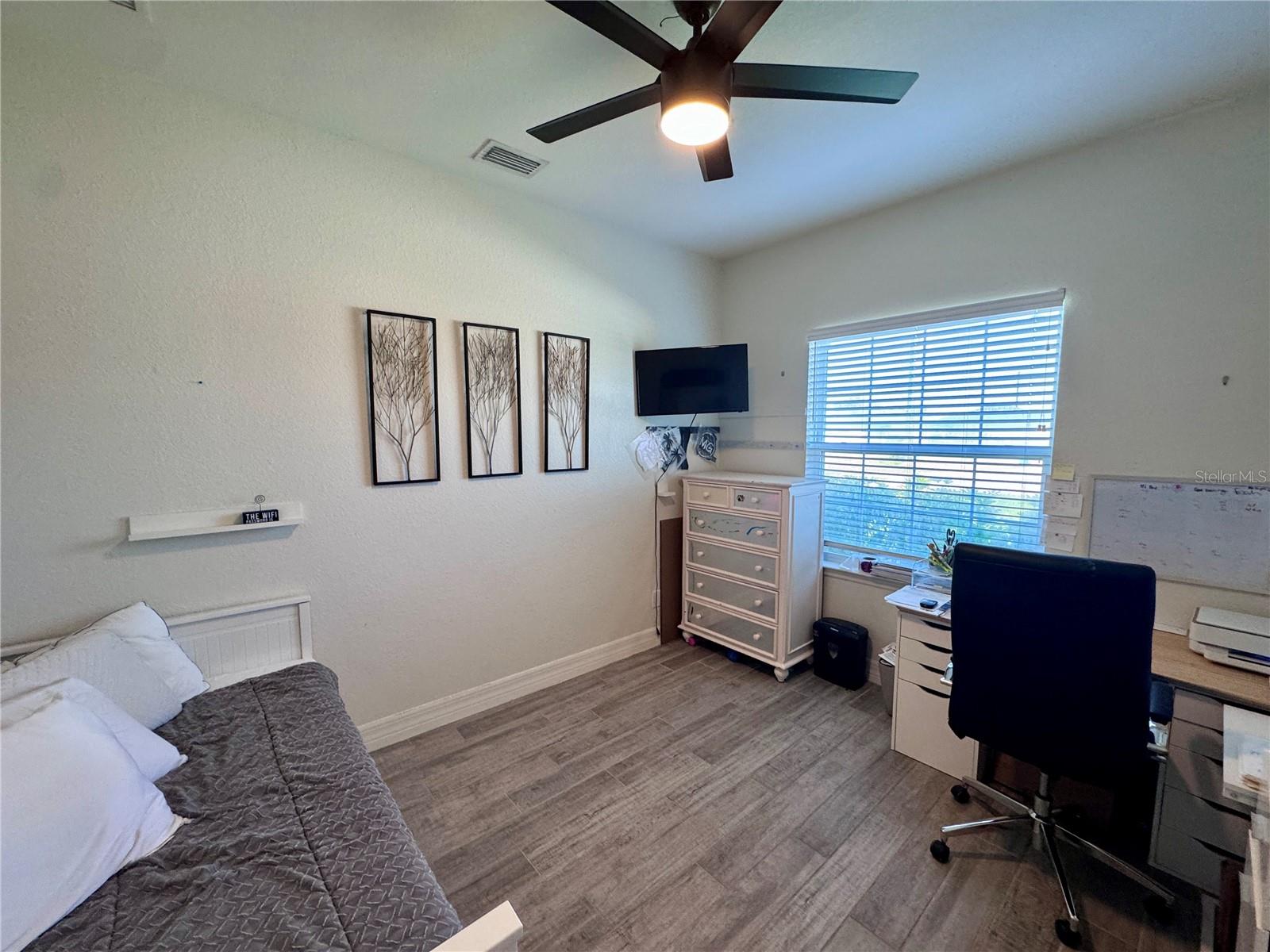 818 NE 38TH ST, CAPE CORAL, FL, 33909