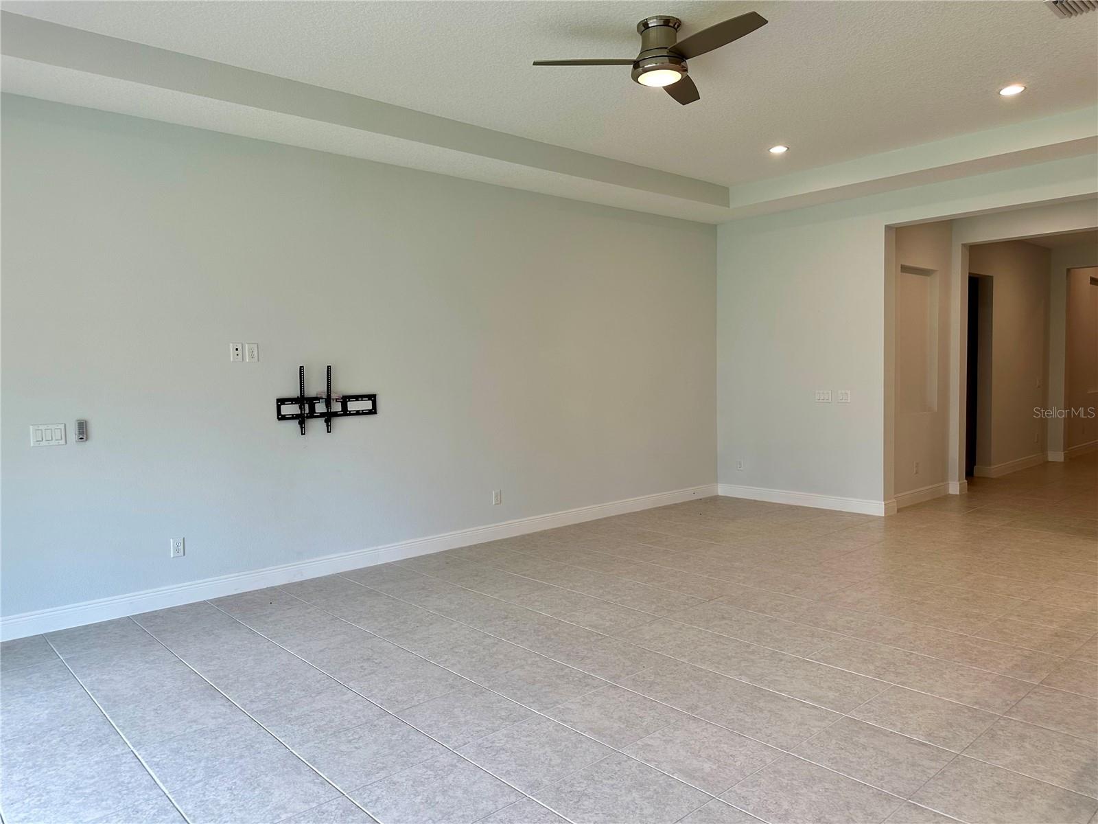 8313 TOPSAIL PL, WINTER GARDEN, FL, 34787