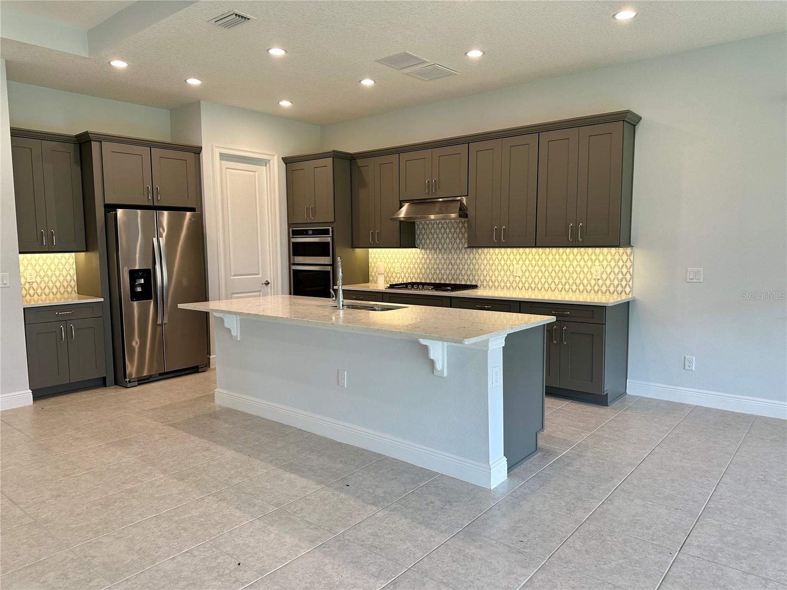 8313 TOPSAIL PL, WINTER GARDEN, FL, 34787