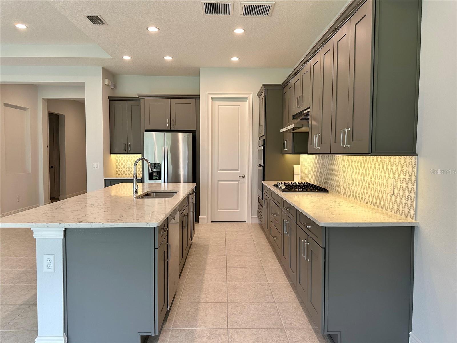 8313 TOPSAIL PL, WINTER GARDEN, FL, 34787