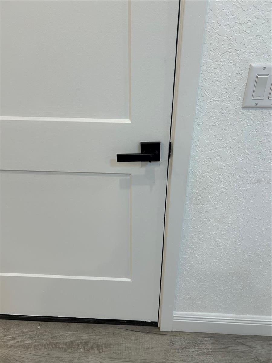 2451 W 18TH ST, SANFORD, FL, 32771