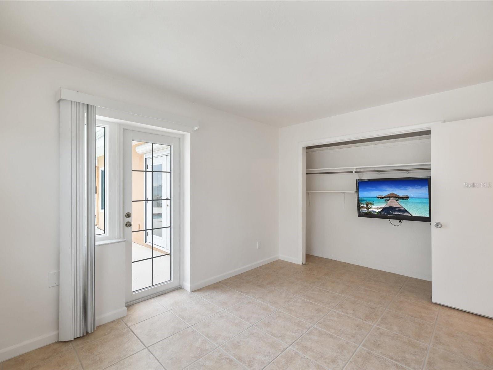 11549 48TH AVE N, ST PETERSBURG, FL, 33708