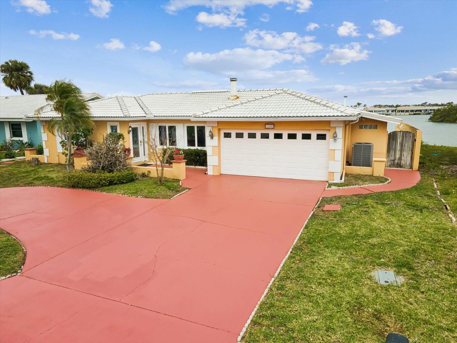 11549 48TH AVE N, ST PETERSBURG, FL, 33708