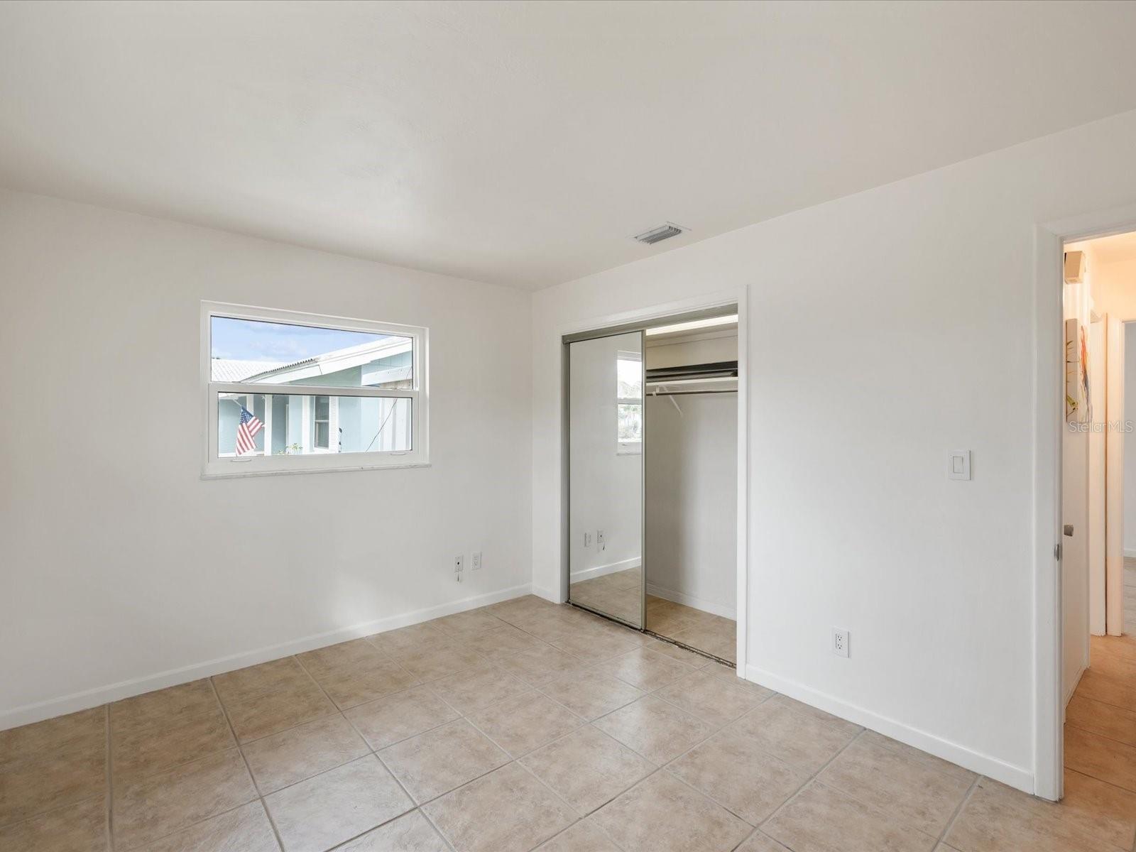 11549 48TH AVE N, ST PETERSBURG, FL, 33708