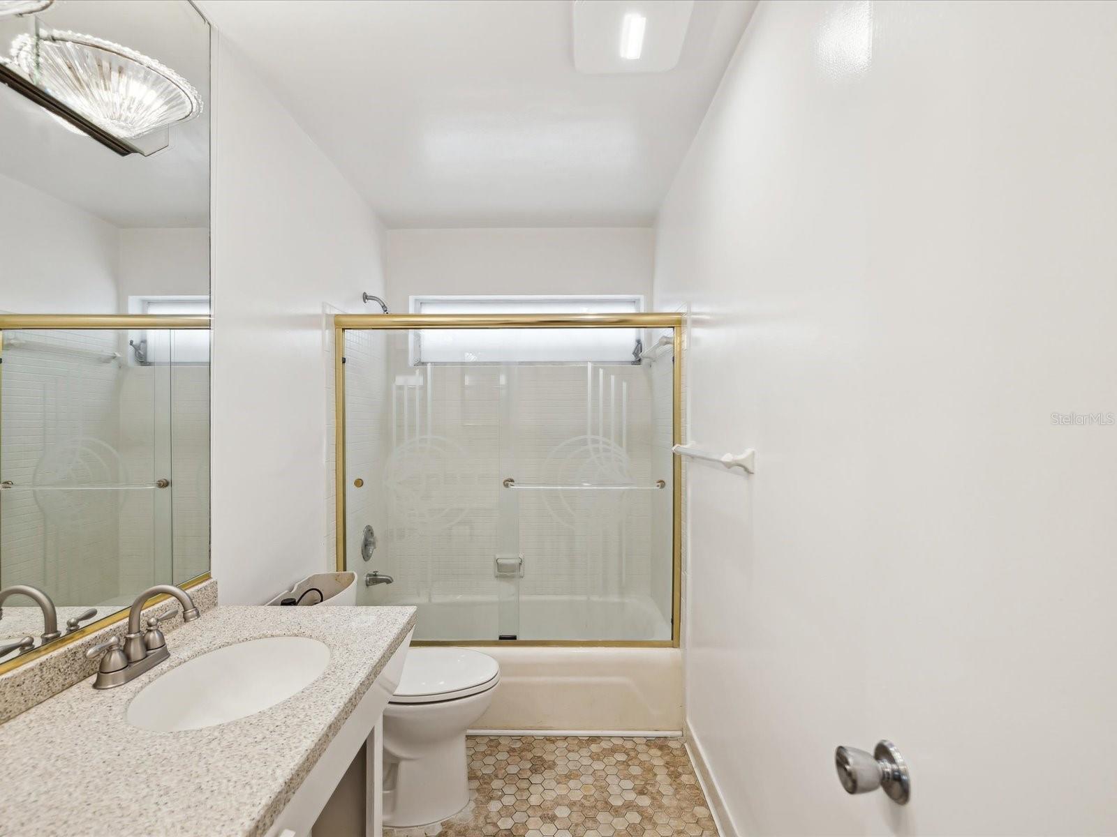 11549 48TH AVE N, ST PETERSBURG, FL, 33708