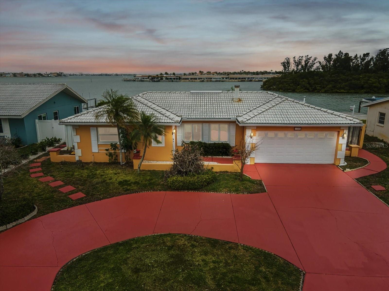 11549 48TH AVE N, ST PETERSBURG, FL, 33708