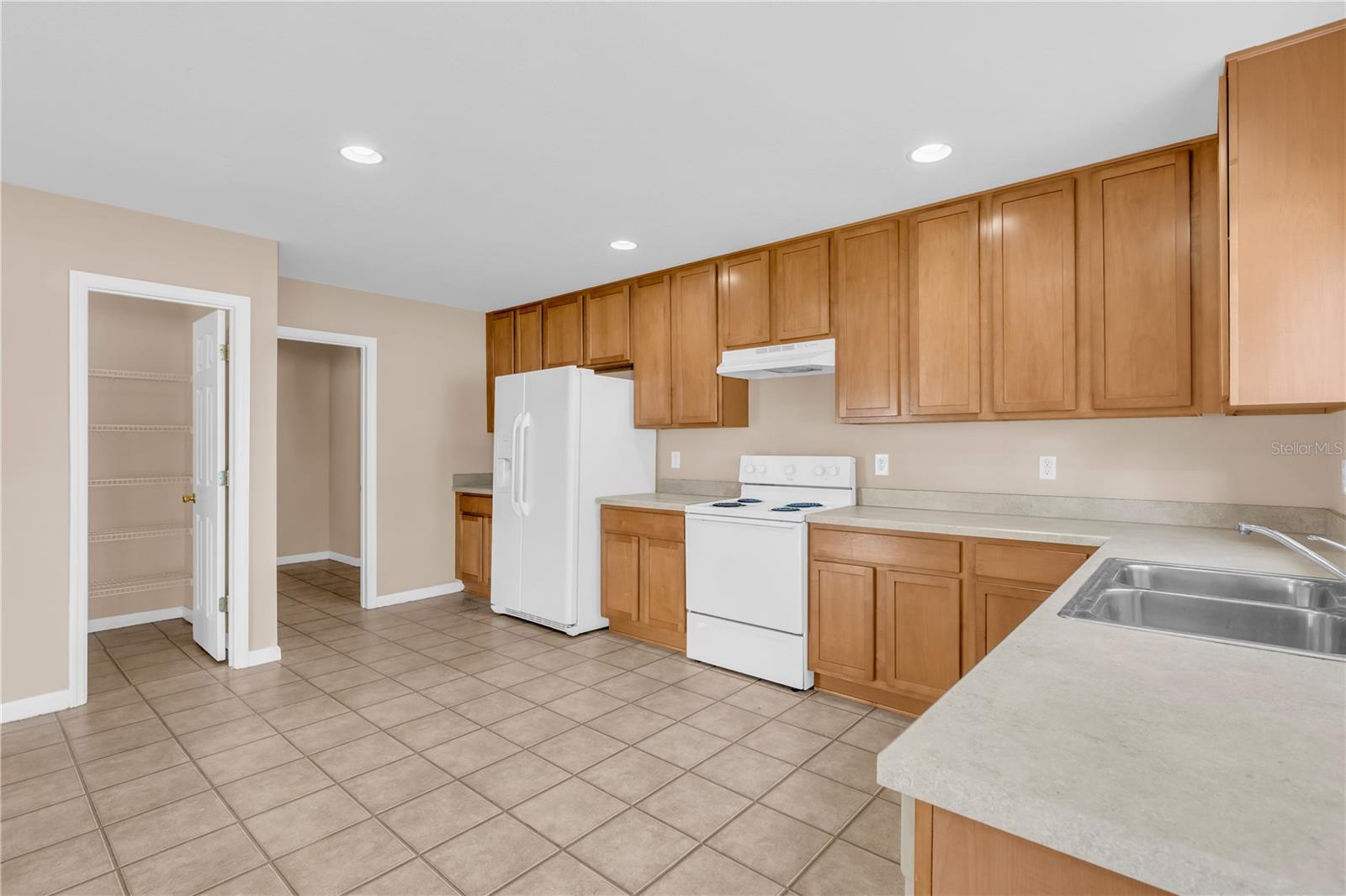 29 LOUISVILLE DR, PALM COAST, FL, 32137