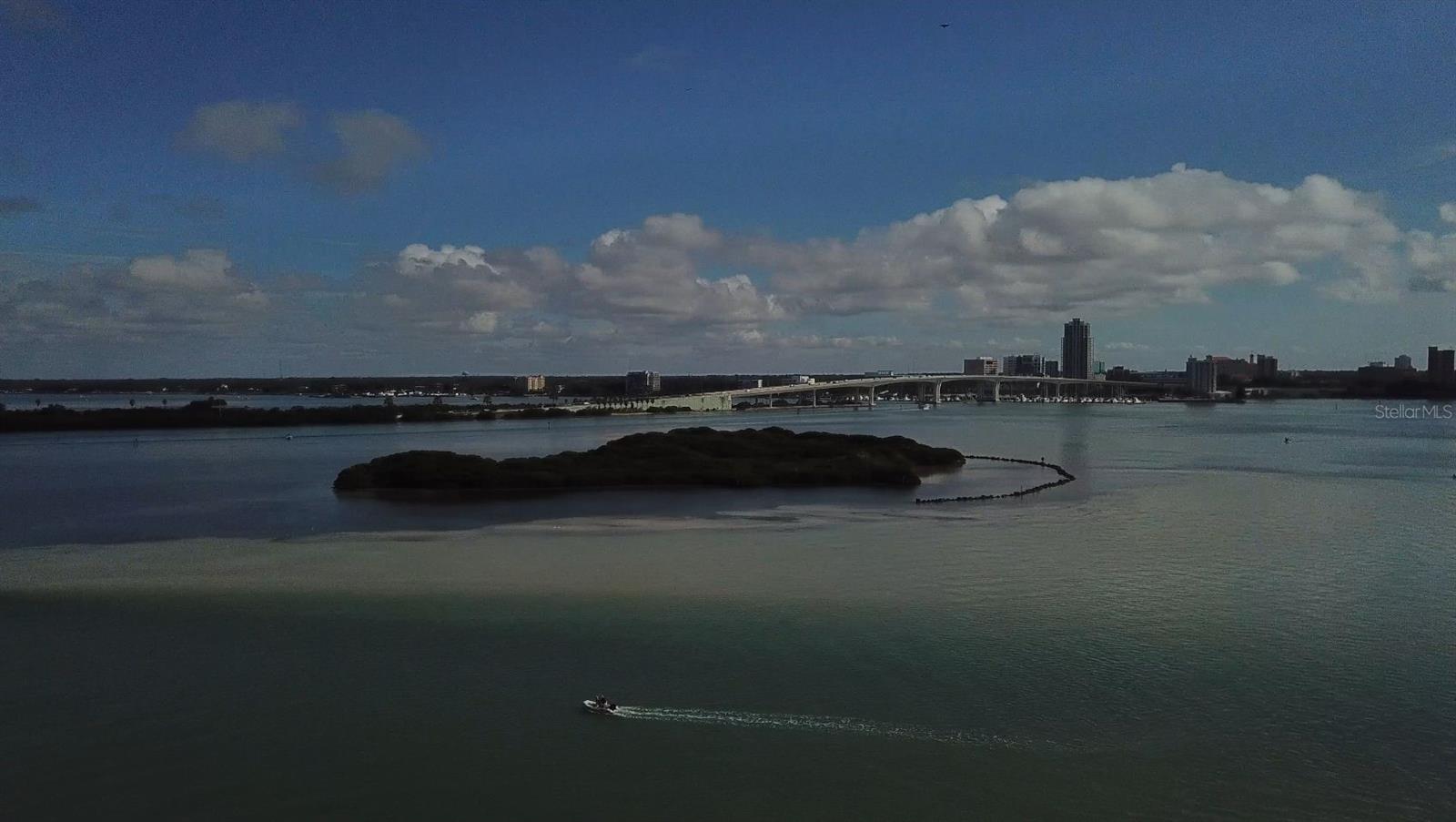 851 BAYWAY BLVD #606, CLEARWATER BEACH, FL, 33767