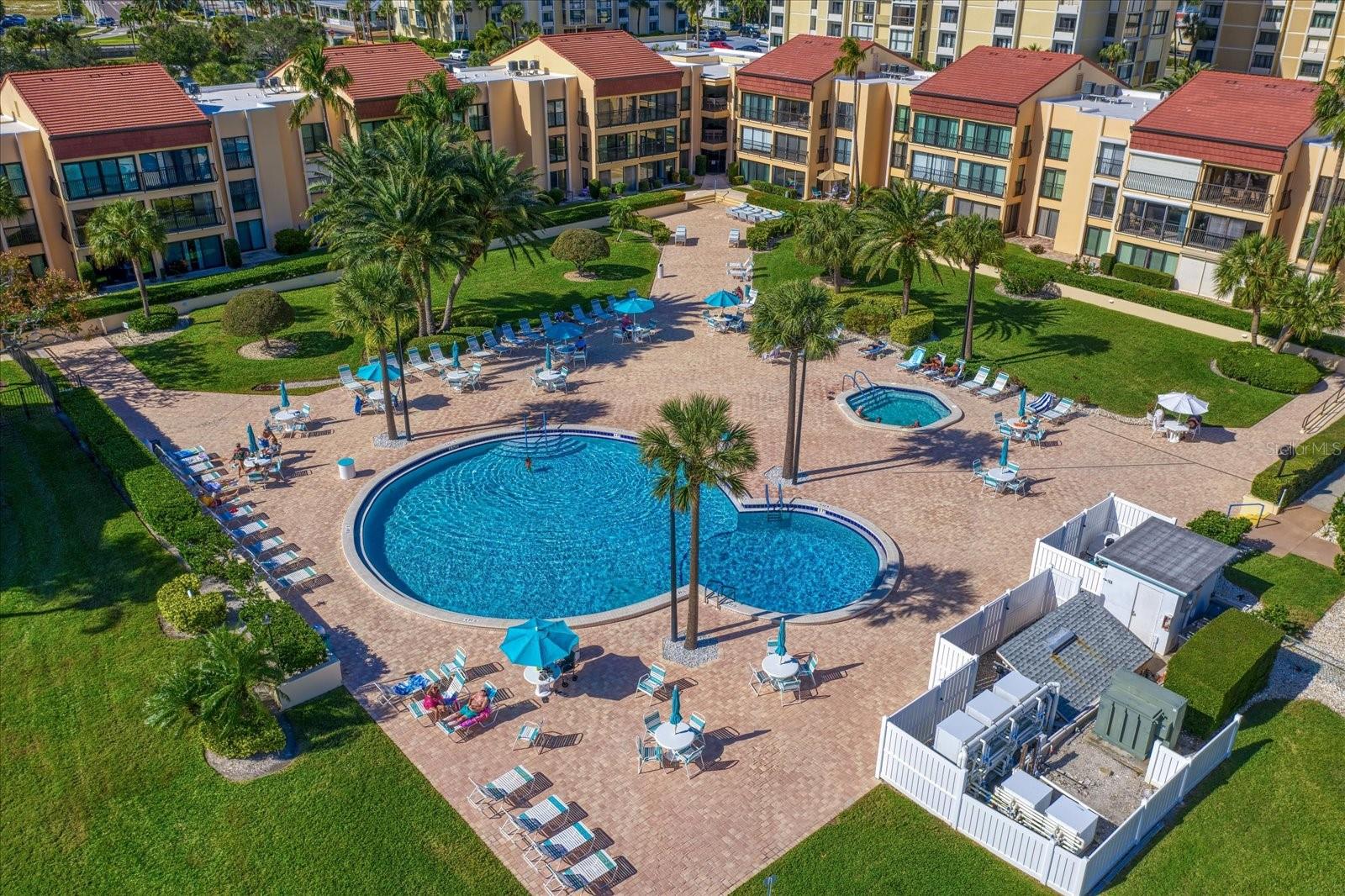 851 BAYWAY BLVD #606, CLEARWATER BEACH, FL, 33767