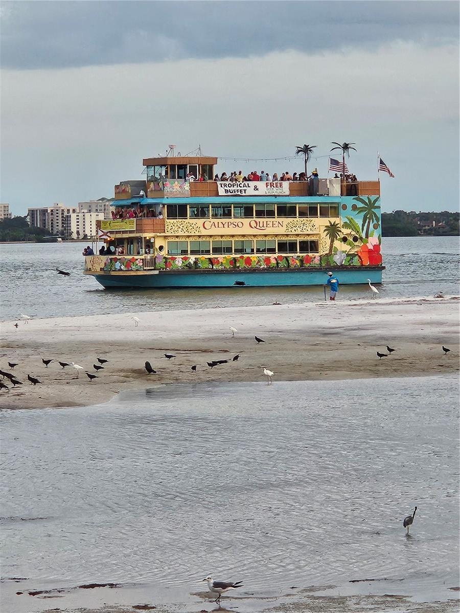 851 BAYWAY BLVD #606, CLEARWATER BEACH, FL, 33767