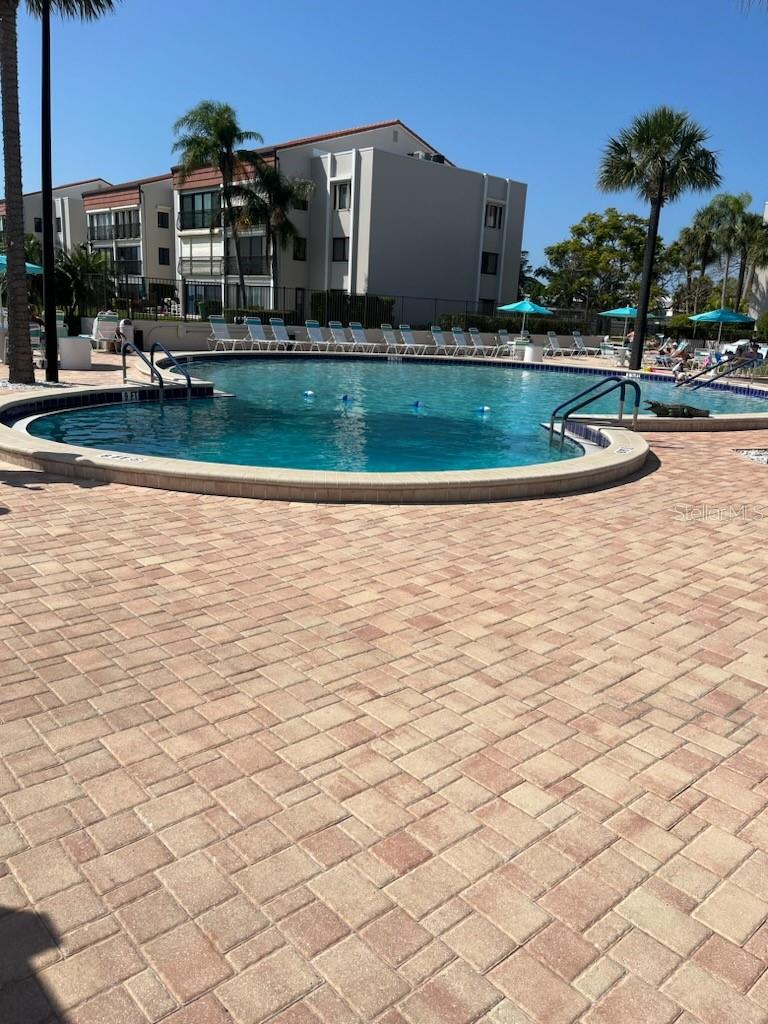 851 BAYWAY BLVD #606, CLEARWATER BEACH, FL, 33767