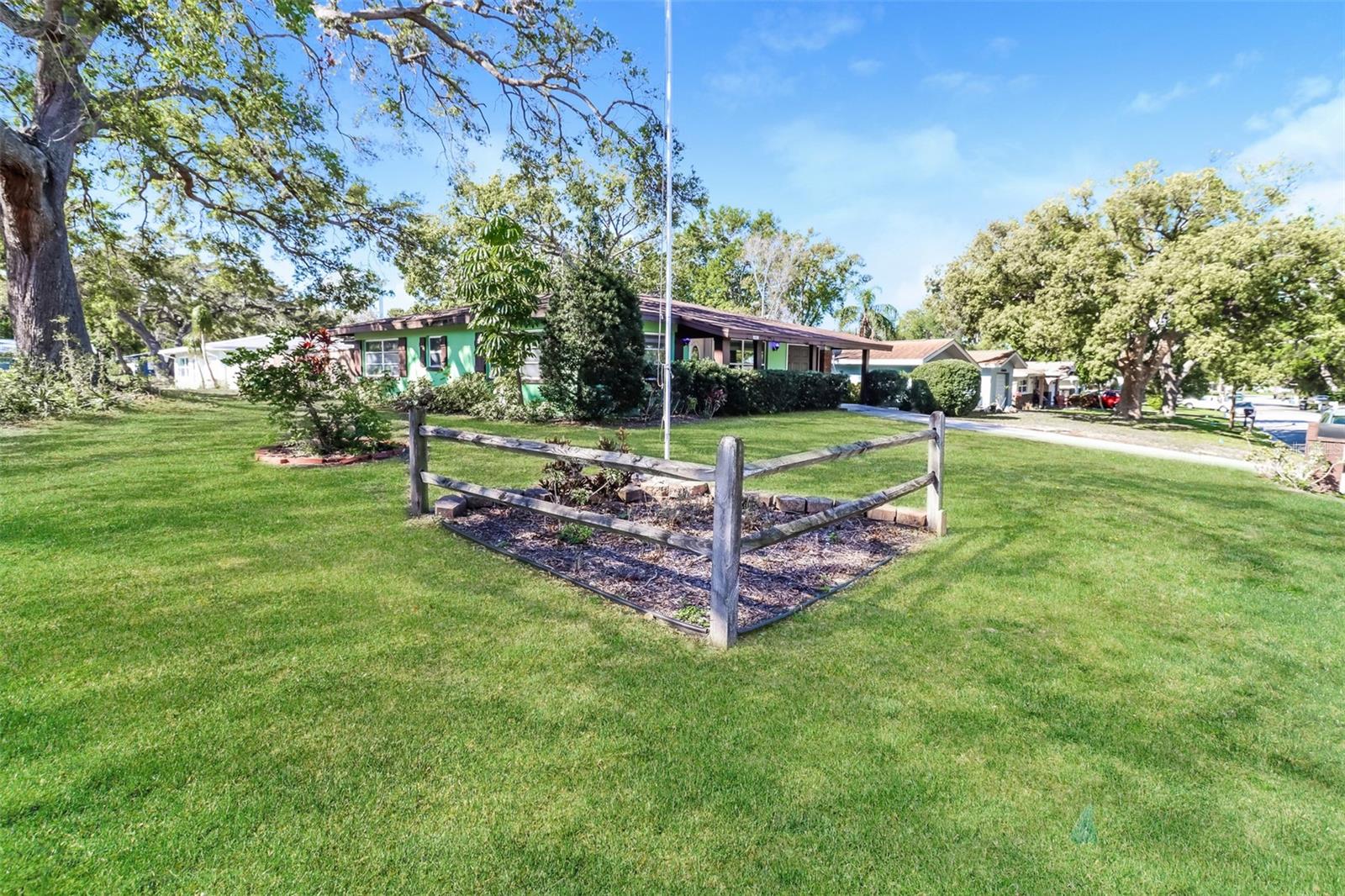 1453 THAMES LN, CLEARWATER, FL, 33755