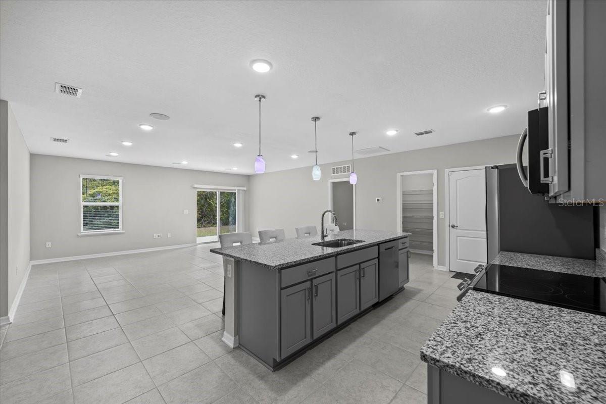 197 PARKVIEW DR, PALM COAST, FL, 32164