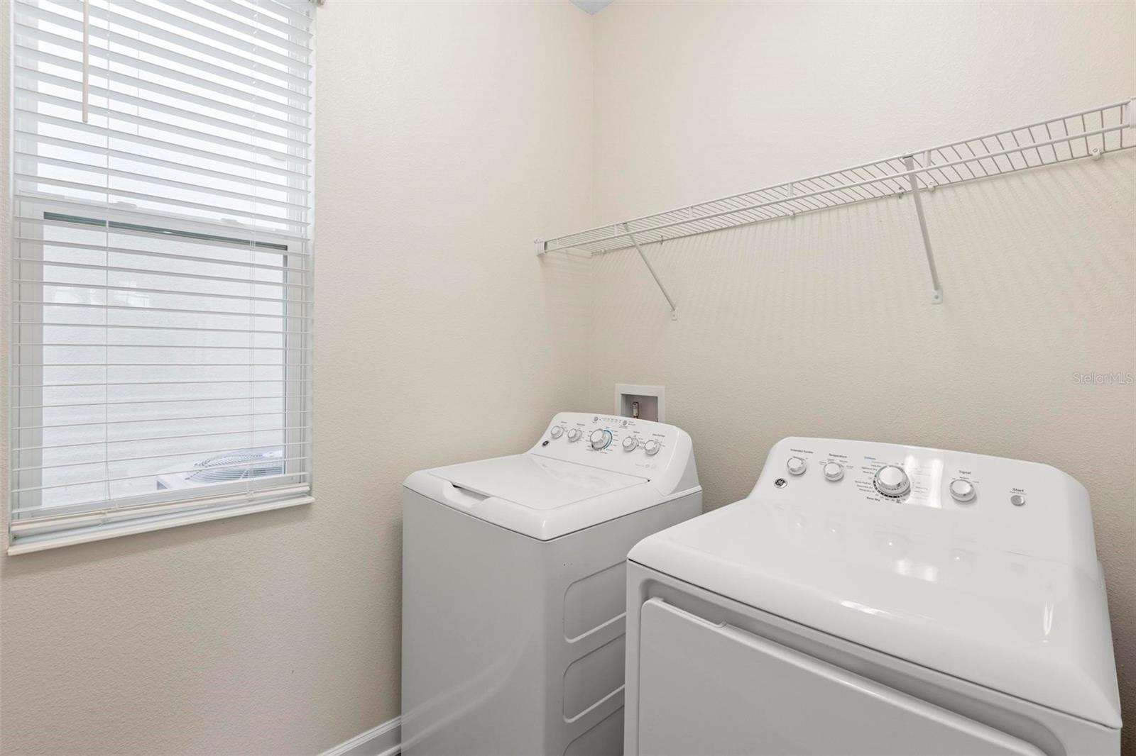 1033 BLACKWOLF RUN RD, DAVENPORT, FL, 33896