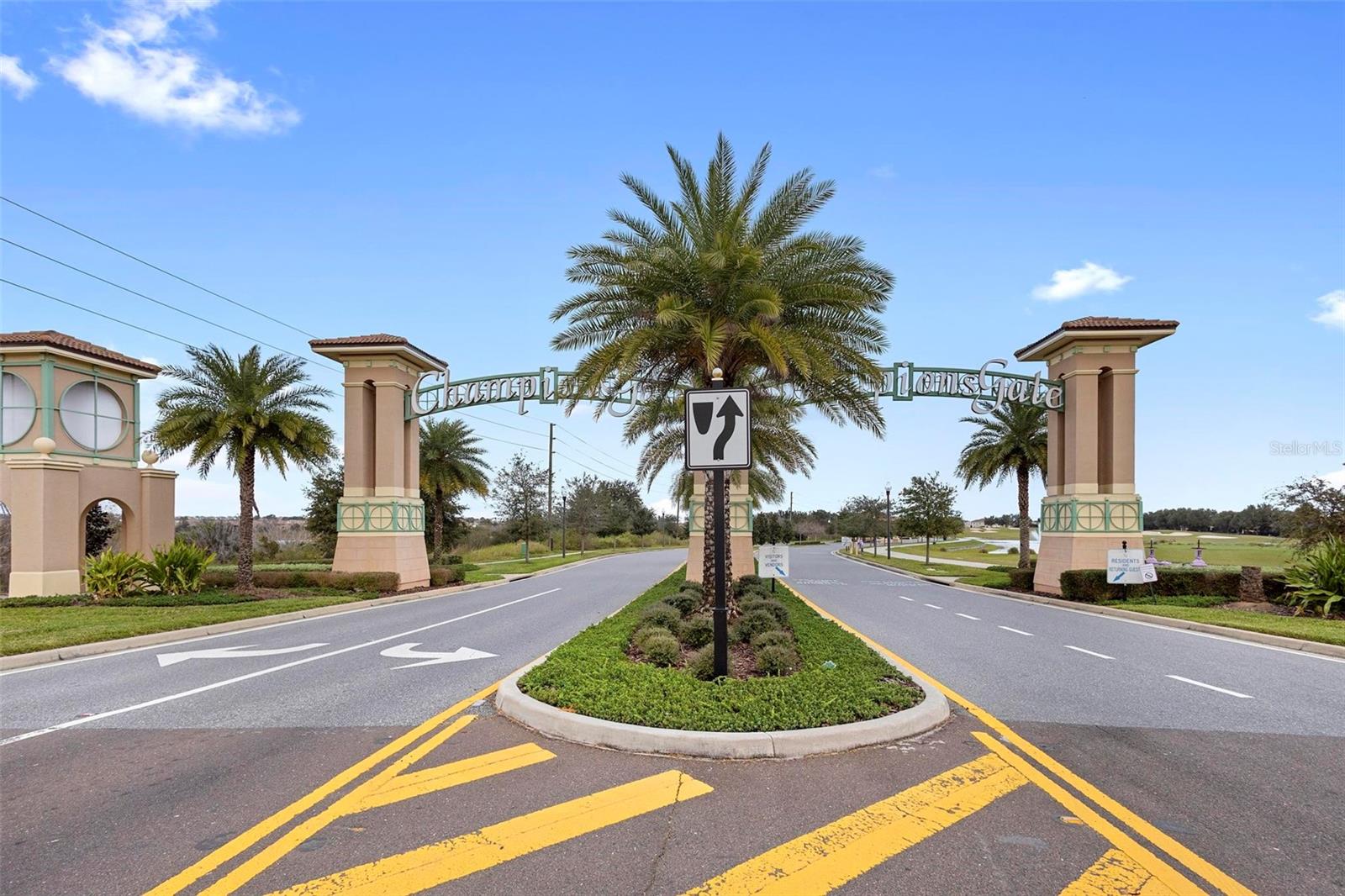 1033 BLACKWOLF RUN RD, DAVENPORT, FL, 33896