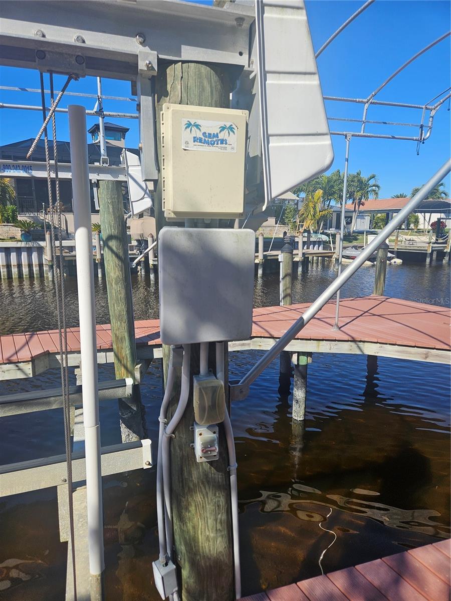 5332 SW 11TH PL, CAPE CORAL, FL, 33914