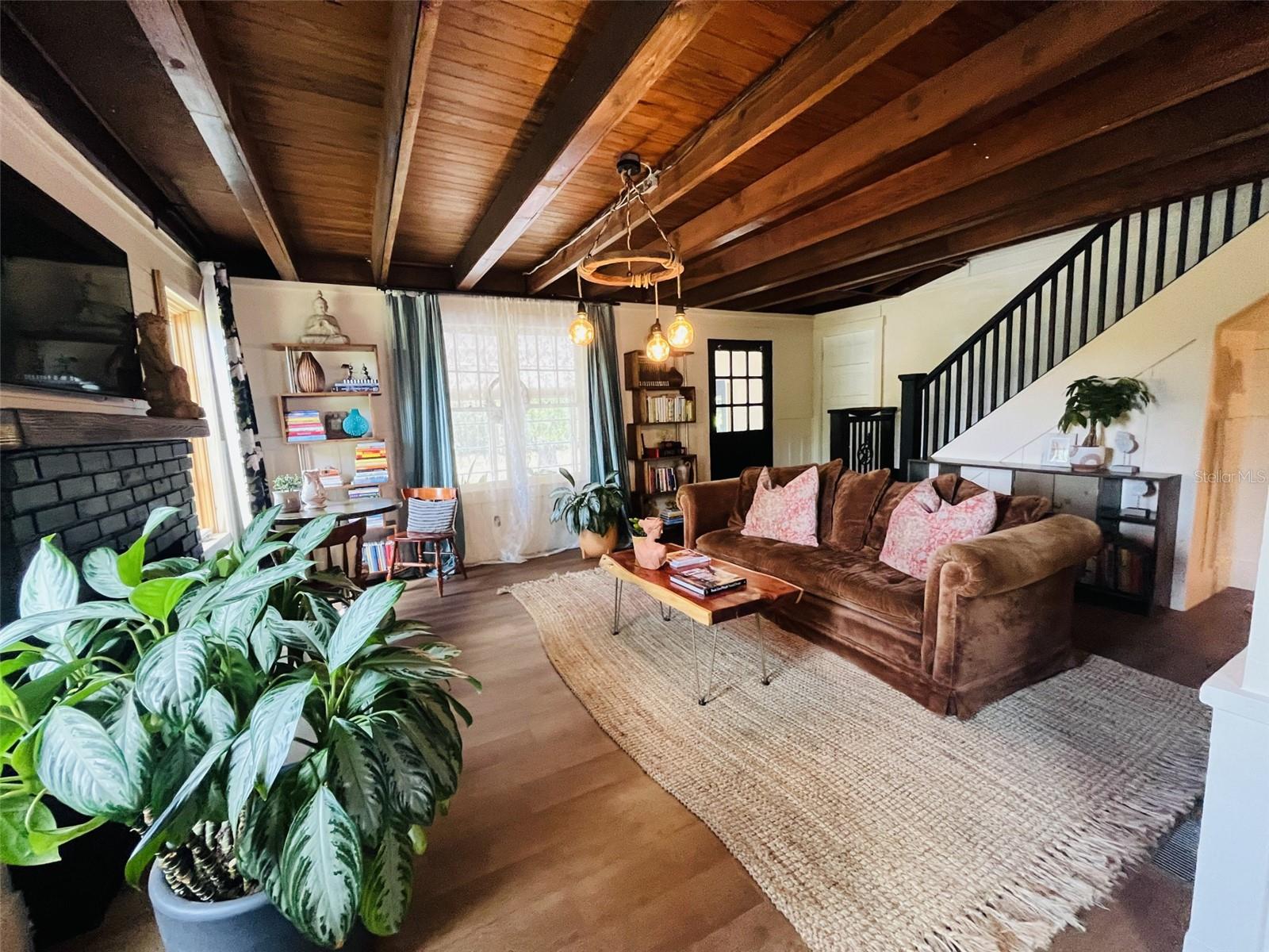 18700 RAVENSWOOD RD, ALTOONA, FL, 32702