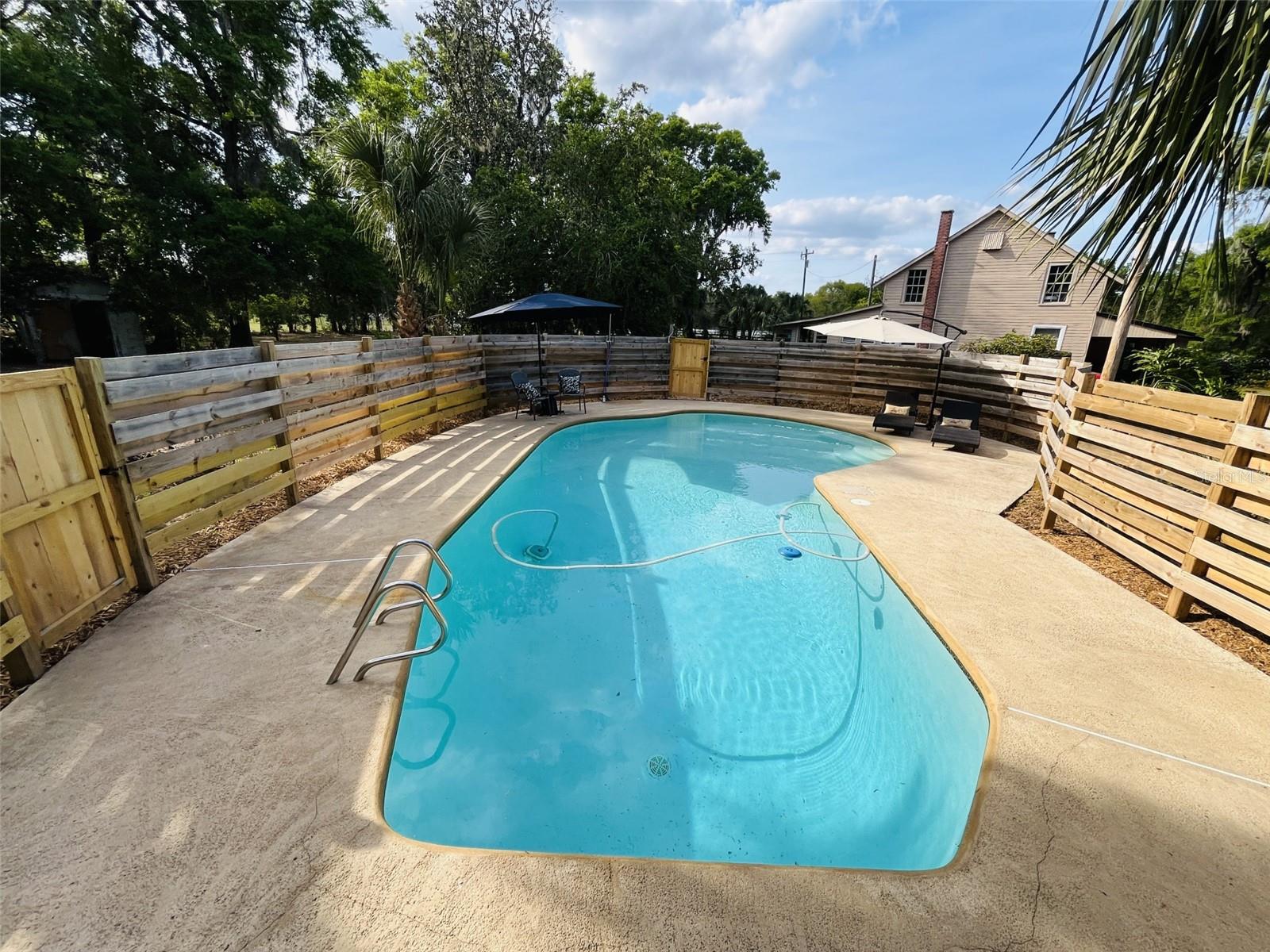 18700 RAVENSWOOD RD, ALTOONA, FL, 32702