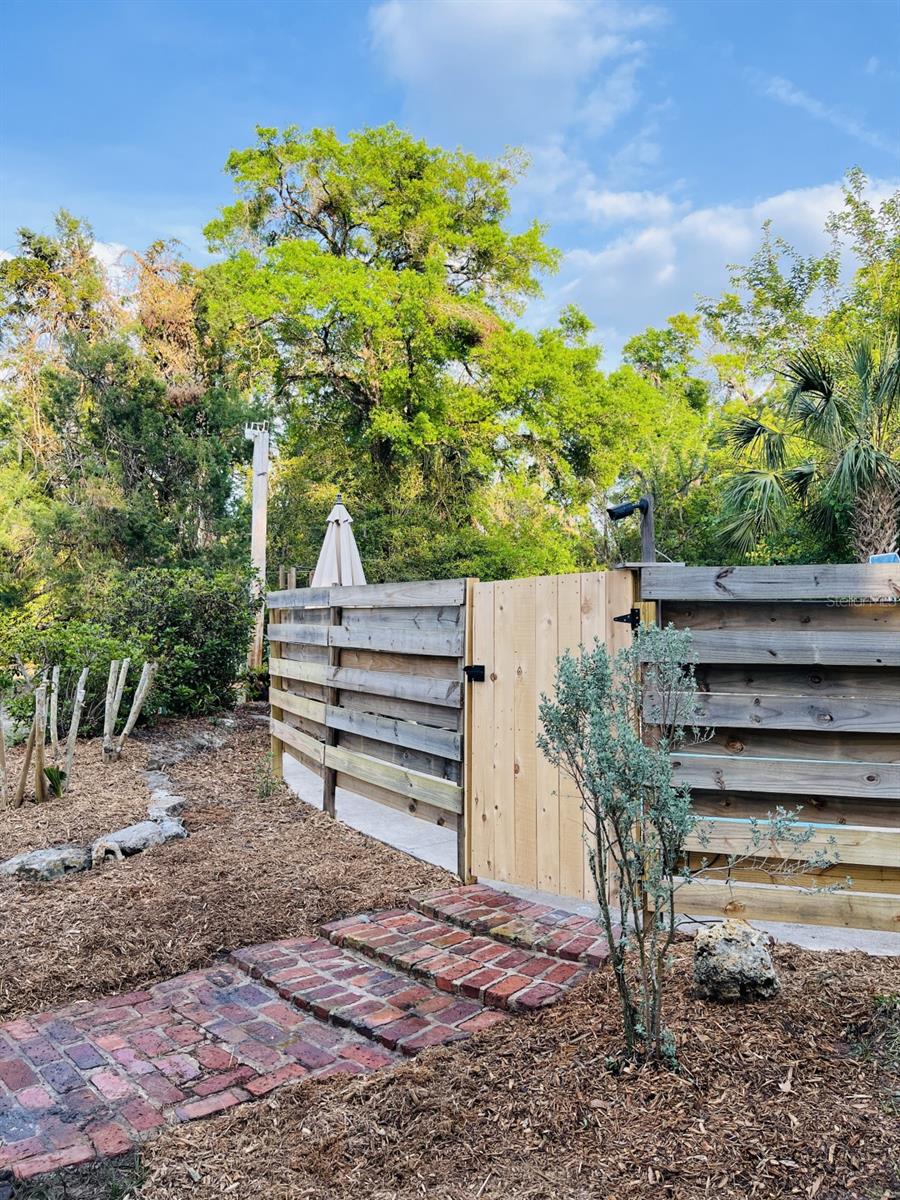 18700 RAVENSWOOD RD, ALTOONA, FL, 32702