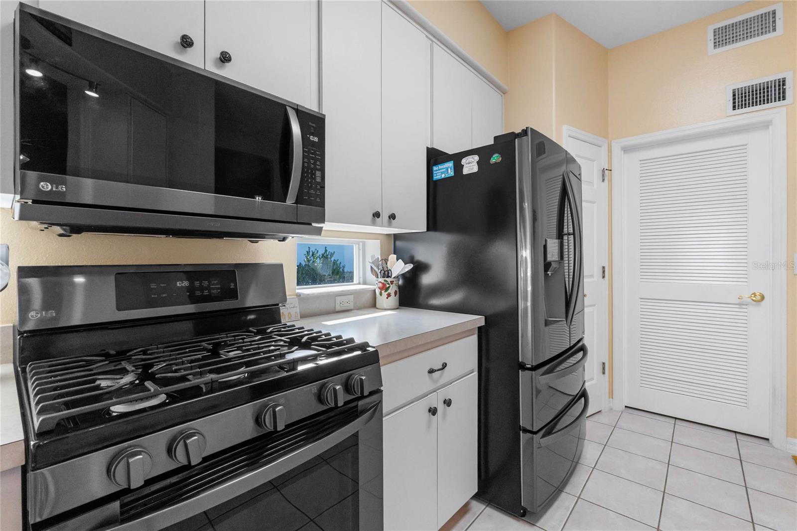 4717 INVERNESS DR, LEESBURG, FL, 34748