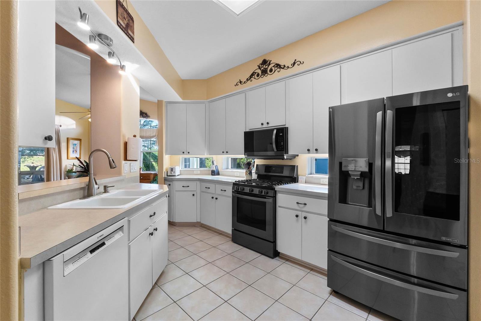 4717 INVERNESS DR, LEESBURG, FL, 34748