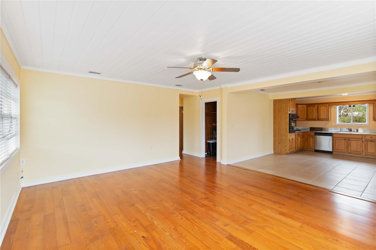 212 GULF AVE, NOKOMIS, FL, 34275