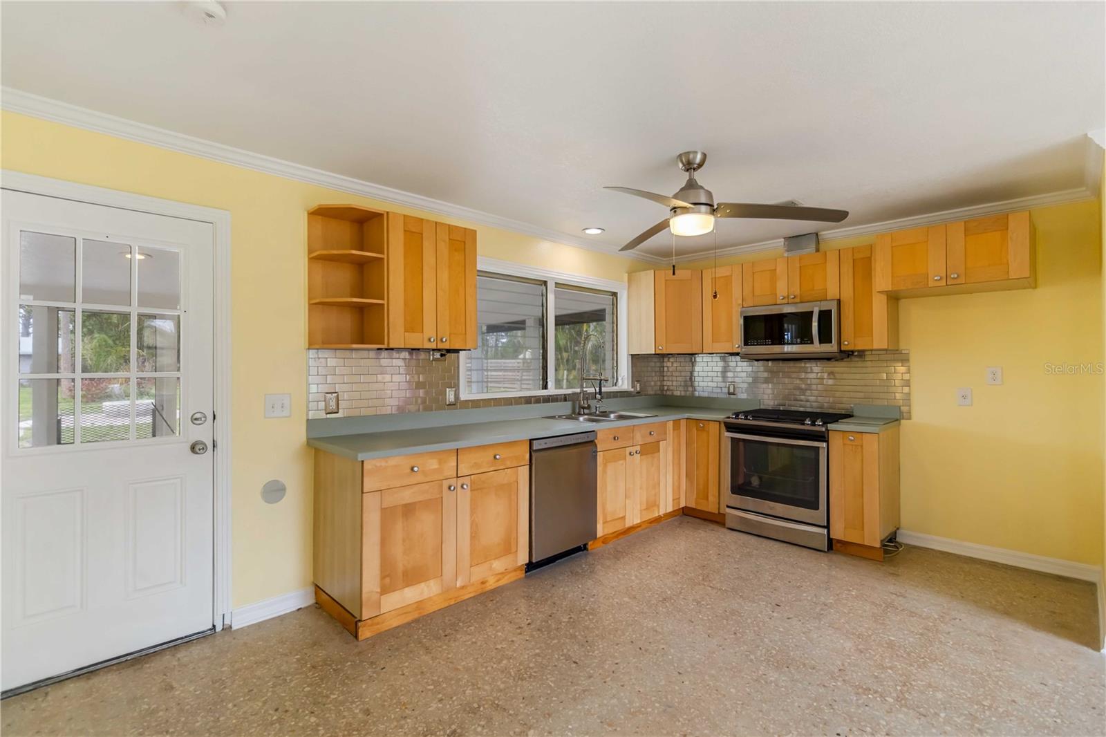 217 PALM AVE E, NOKOMIS, FL, 34275