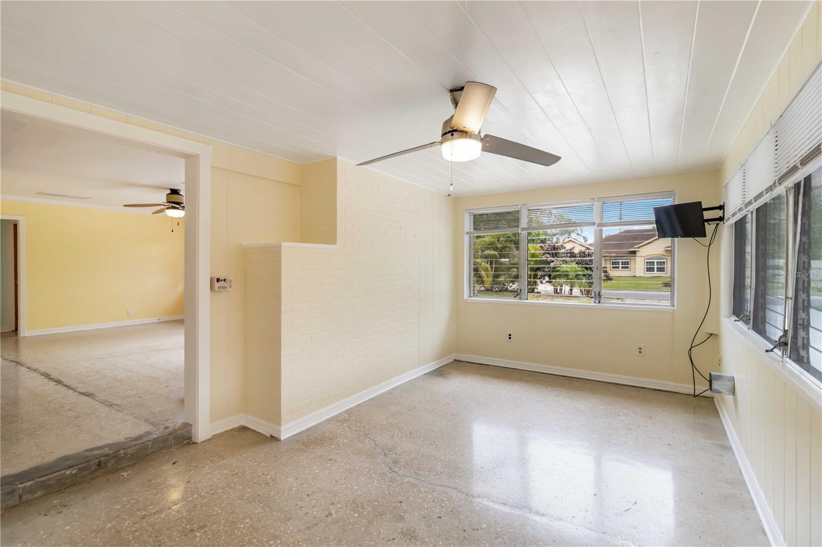 217 PALM AVE E, NOKOMIS, FL, 34275