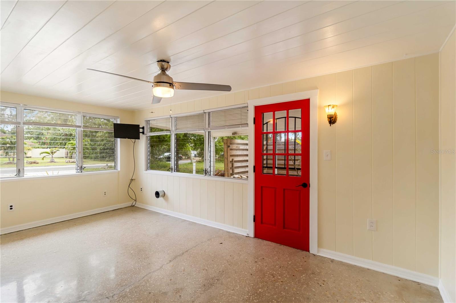 217 PALM AVE E, NOKOMIS, FL, 34275