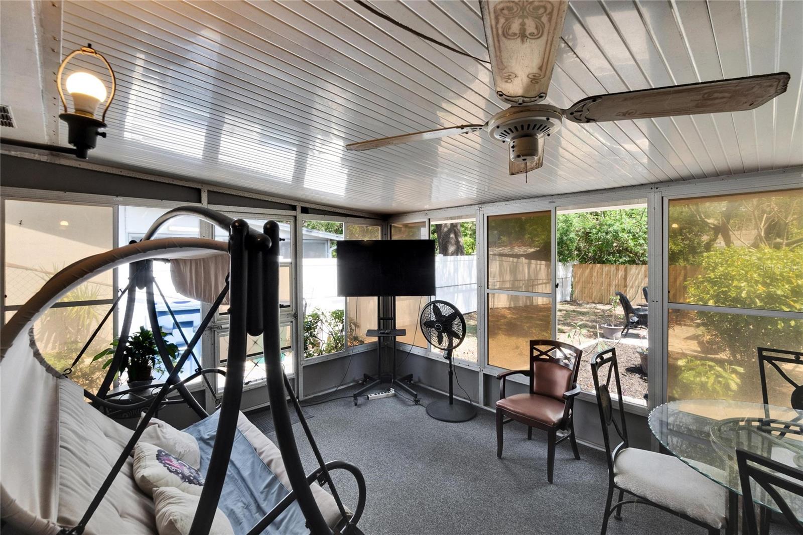 1655 OWEN DR, CLEARWATER, FL, 33759