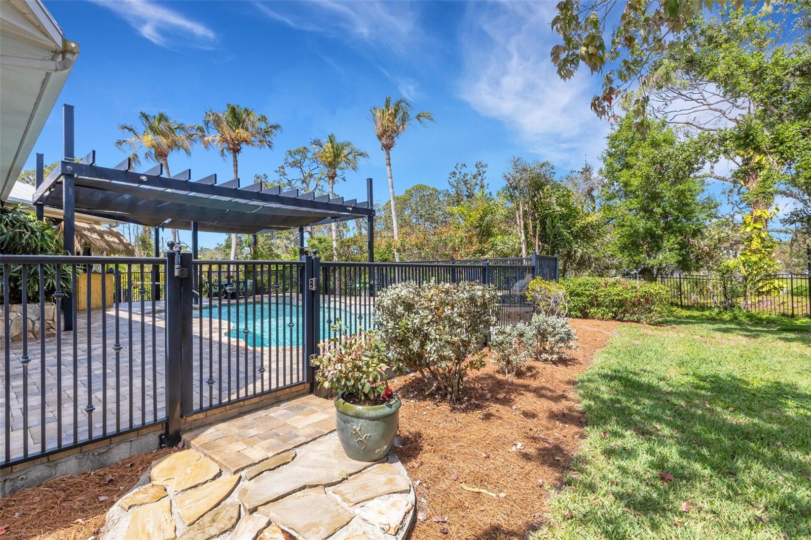 1657 BAYSHORE DR, ENGLEWOOD, FL, 34223