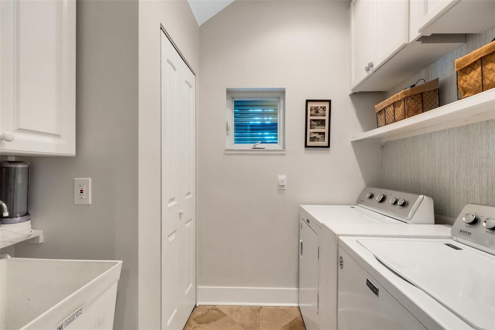 1657 BAYSHORE DR, ENGLEWOOD, FL, 34223