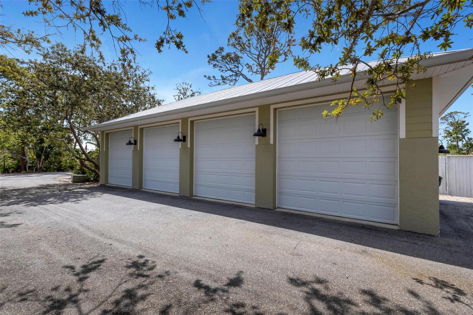 1657 BAYSHORE DR, ENGLEWOOD, FL, 34223