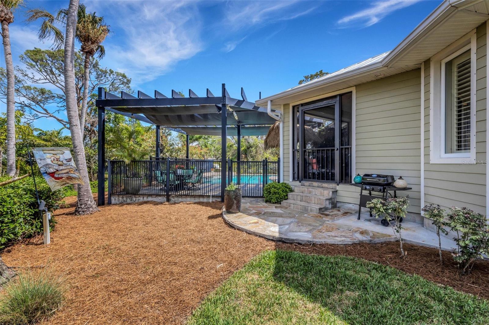 1657 BAYSHORE DR, ENGLEWOOD, FL, 34223