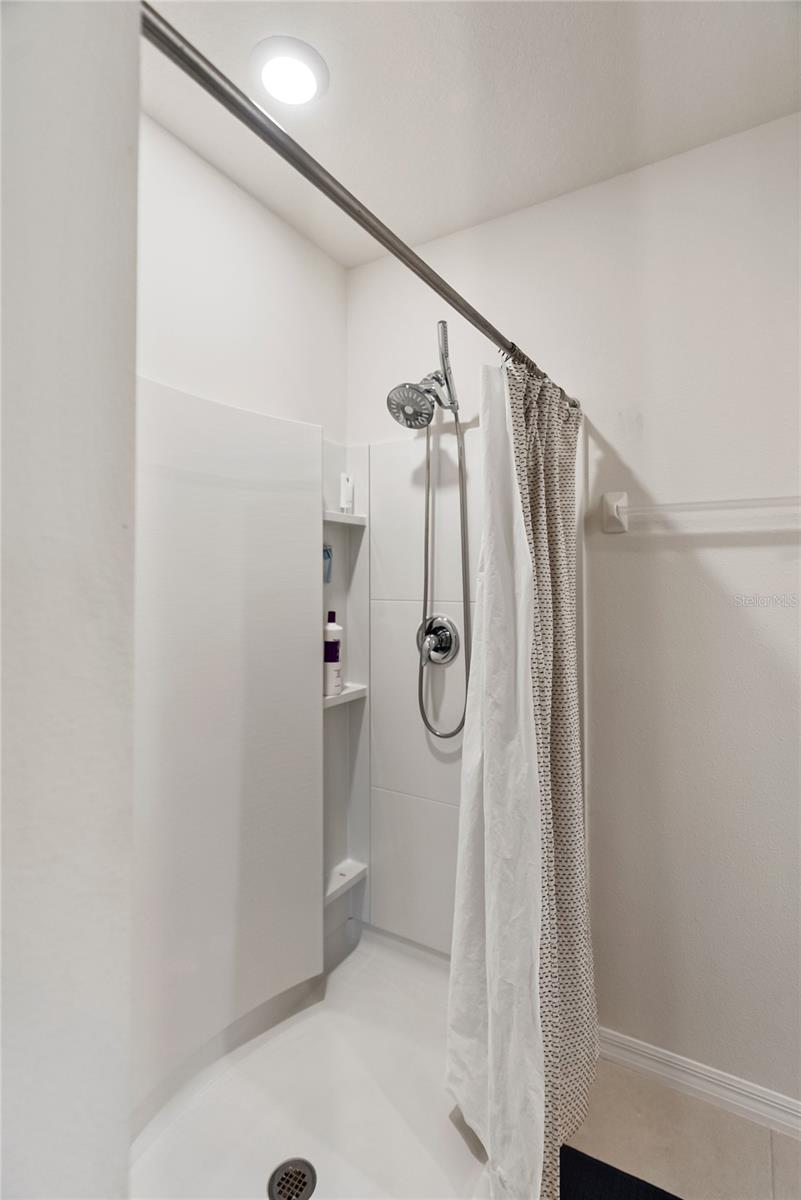 5868 CALLA LILLY DR, SARASOTA, FL, 34232