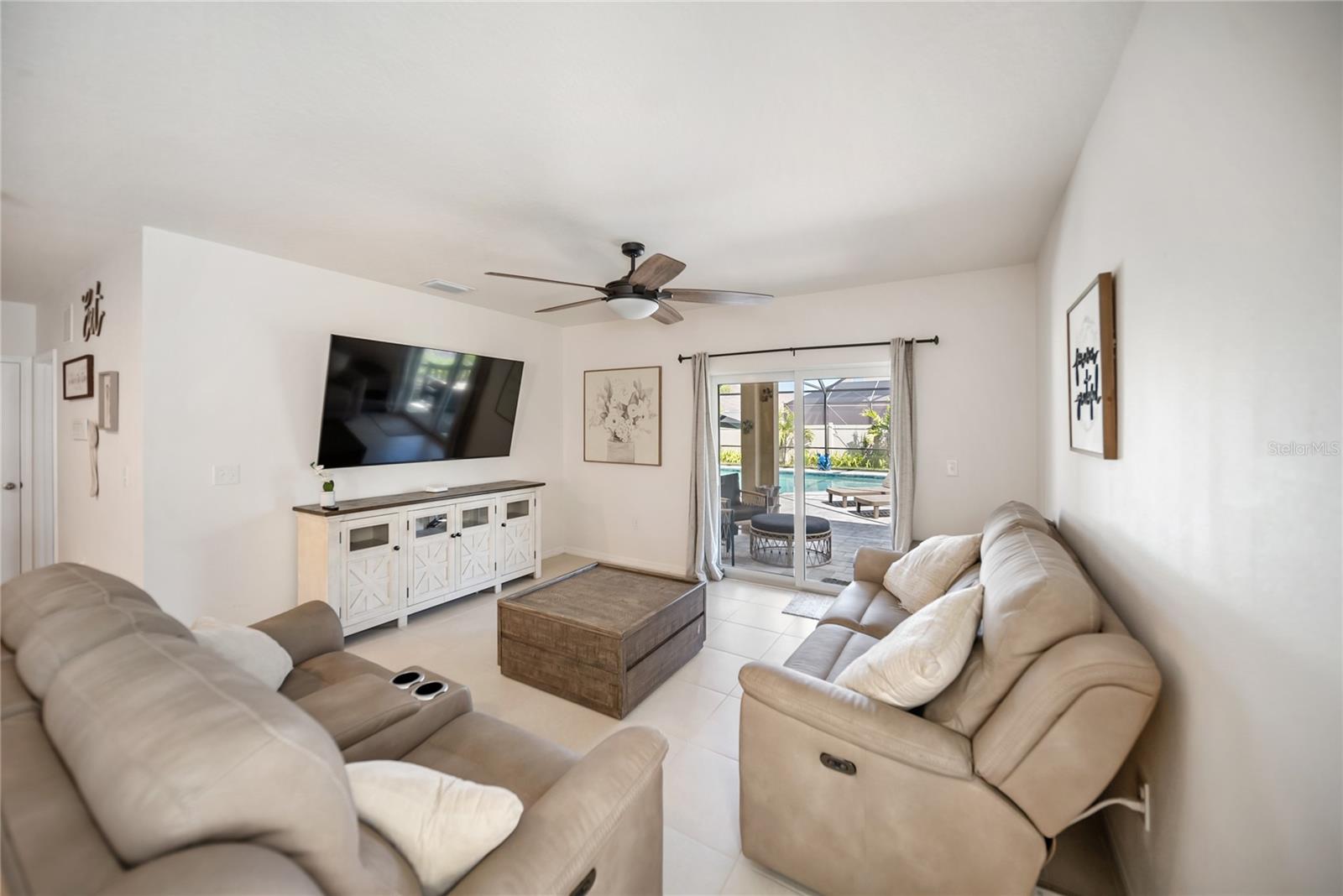 5868 CALLA LILLY DR, SARASOTA, FL, 34232